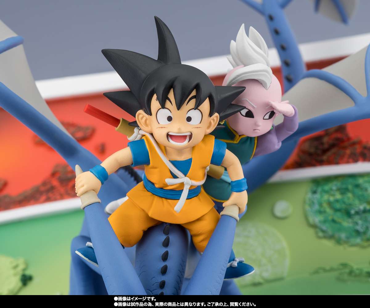 DRAGON BALL DAIMA SON GOKU MINI ET SUPREME KAI MINI FIGUARTS ZERO