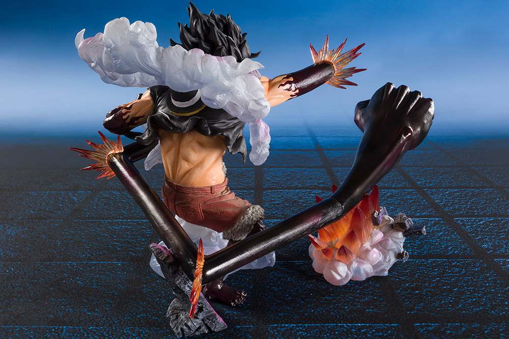 ONE PIECE LUFFY GEAR 4 KING COBRA RERUN PRECOMMANDE