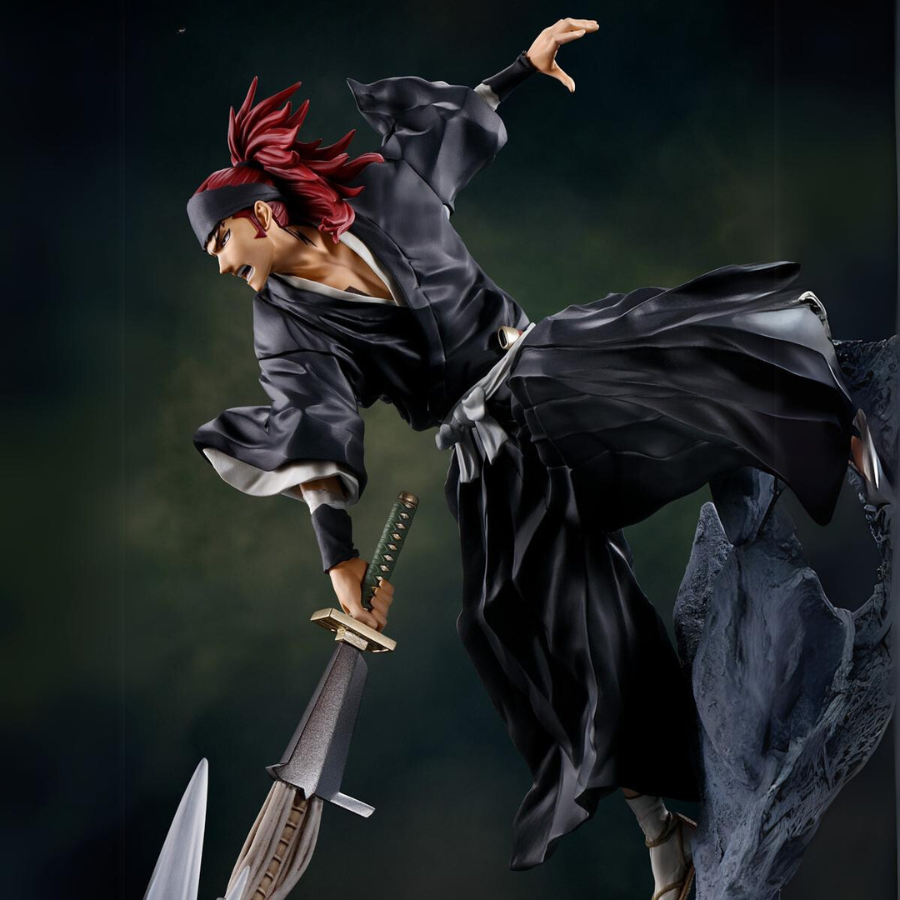 Figurine détaillée de Renji Abarai de la gamme Figuarts ZERO, capturant le personnage dans une pose dynamique. Renji est représenté avec ses cheveux rouges emblématiques, ses tatouages tribaux et son Zanpakutō, Zabimaru, déployé dans son mode Shikai. Les détails fins de la sculpture mettent en valeur son expression intense et la fluidité de son mouvement, fidèle à son apparence dans Bleach. Une pièce de collection incontournable pour les fans.