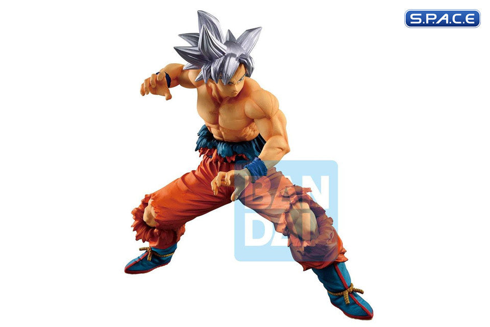 DRAGON BALL GOKU MASTERLISE BANDAI