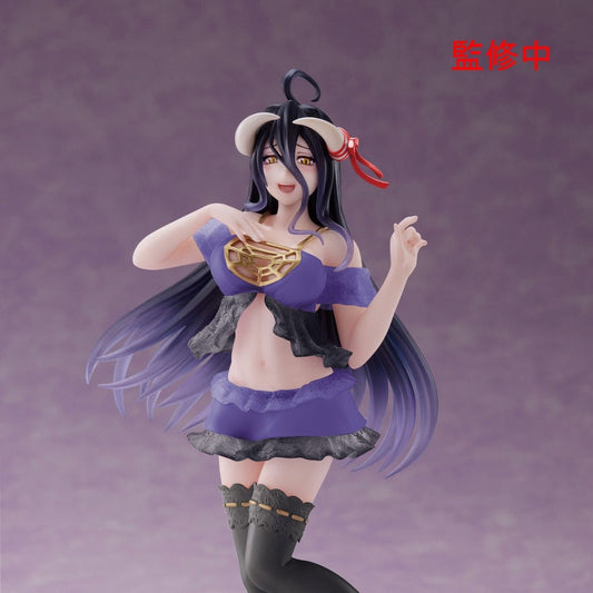 Figurine d'Albedo en version Nightwear, mesurant 18 cm, par Taito. Une représentation élégante et fidèle de la gardienne charismatique de Overlord.