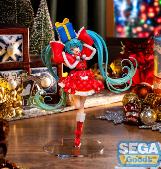 Figurine Hatsune Miku Luminasta Christmas 2024, taille 19 cm, tenue festive élégante et charme kawaii