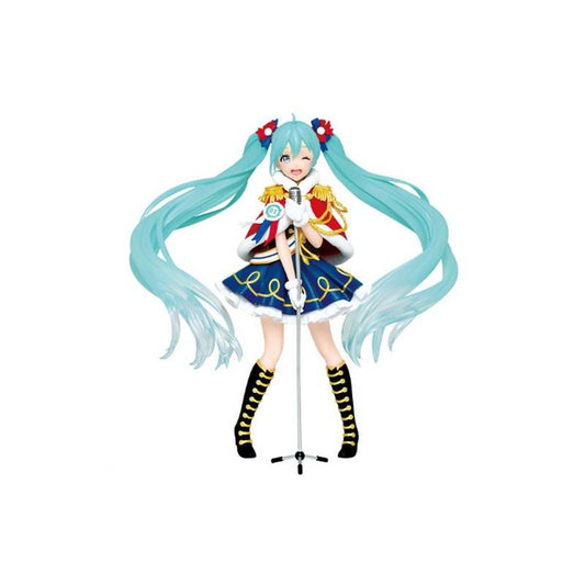 Figurine Hatsune Miku Winter Live 18 cm, une superbe représentation de la diva virtuelle en tenue hivernale, idéale pour les collectionneurs et fans de Vocaloid