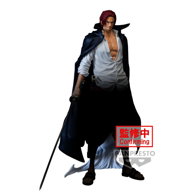 Figurine Shanks 30 cm de Banpresto, représentant l’Empereur rouge dans une pose majestueuse inspirée de One Piece