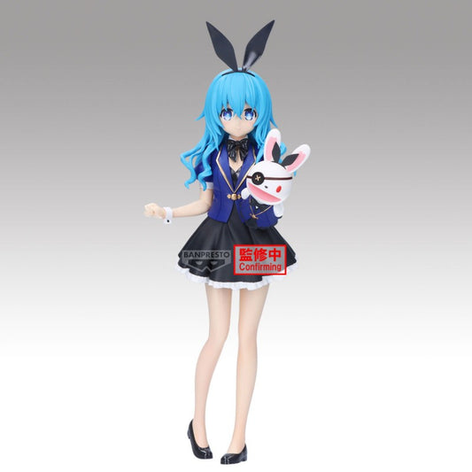 Figurine Yoshino Glitter & Glamours Date A Live 20 cm. Une représentation magnifique de l'esprit Yoshino avec son ours Yoshinon, fidèle à l’animé et au manga