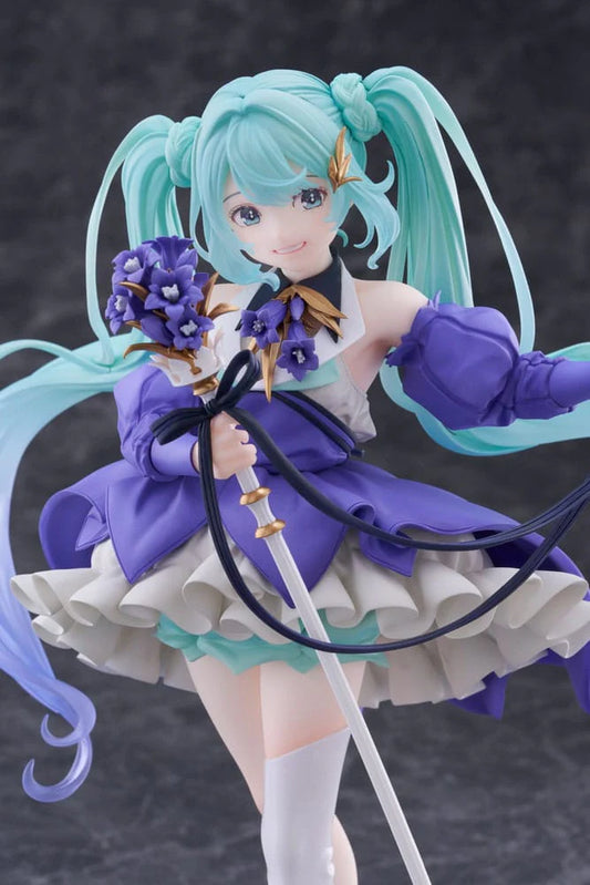 Hatsune Miku posant gracieusement – figurine AMP+ Taito