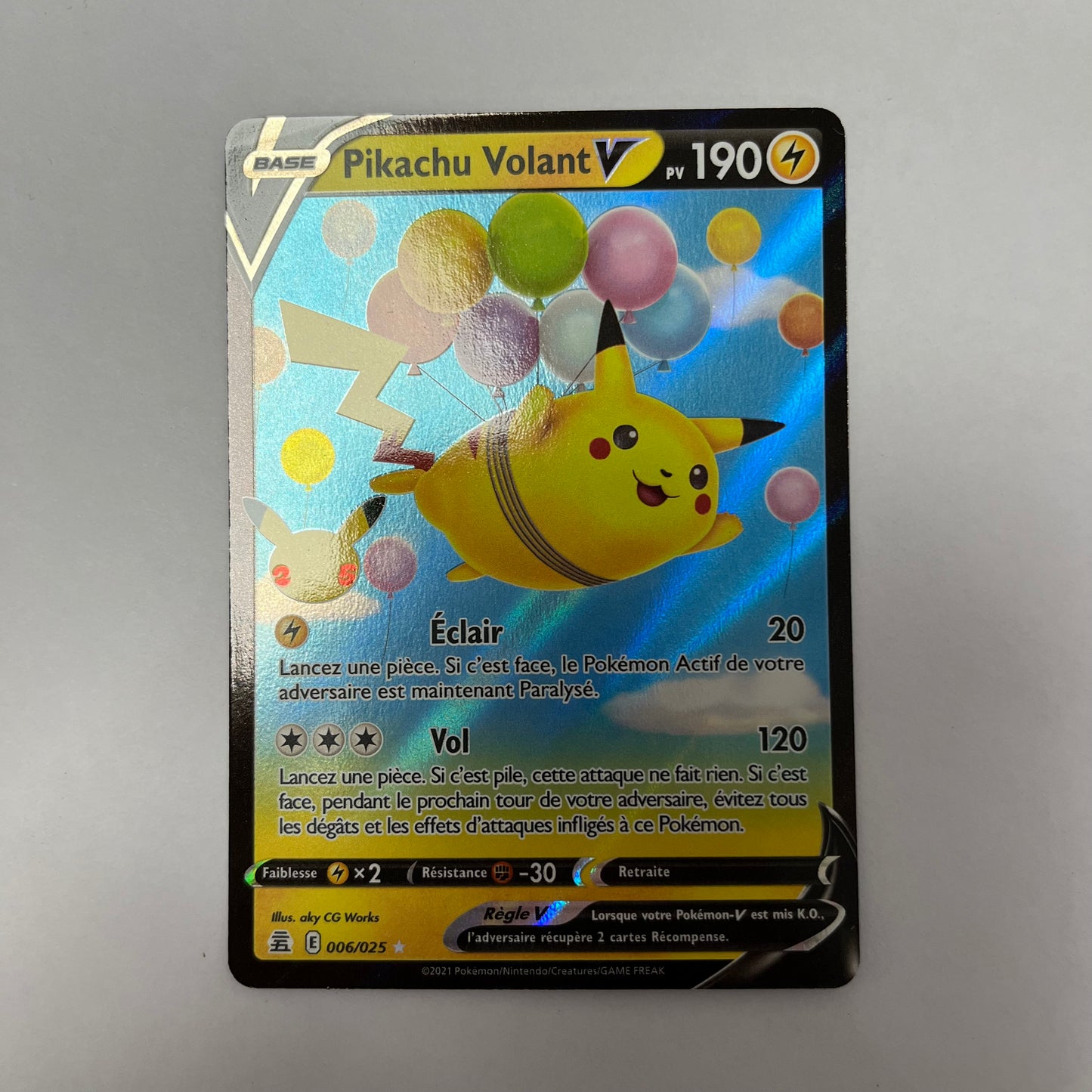 CARTES POKEMON PIKACHU VOLANT V 006/025 FR