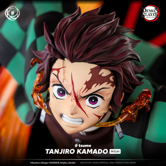 Zoom sur le visage de Tanjiro Kamado – Ikigai – 1/6 – Tsume : expression intense et déterminée, regard concentré, fidèle au design de l’anime Demon Slayer. Détails soignés sur les cheveux et la cicatrice emblématique.