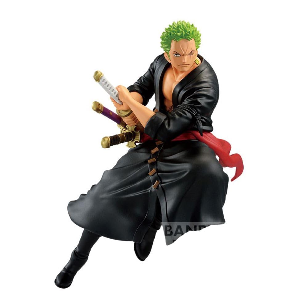 Figurine Roronoa Zoro – Battle Record Collection – One Piece, Zoro en plein combat avec ses trois sabres dans une pose dynamique.