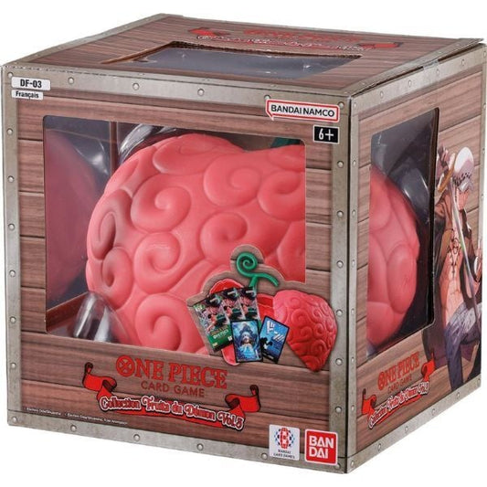 Coffret One Piece Card Game Devil Fruits Collection Vol. 3 (DF-03) avec 3 boosters OP-12, une carte DON!! et un lot de 10 protège-cartes.