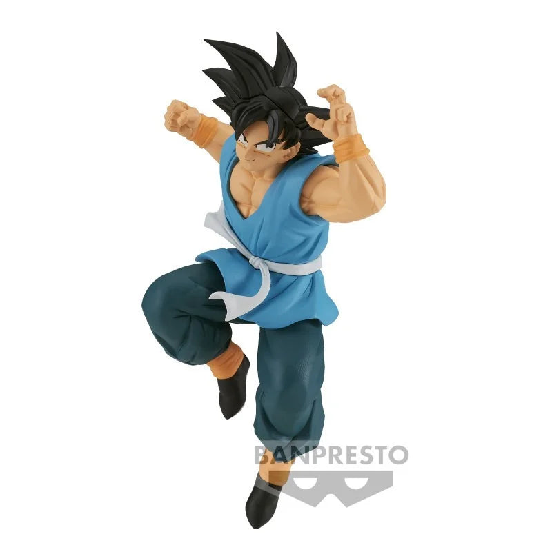 Figurine Son Goku vs Uub (tenue bleue) de Banpresto, inspirée de Dragon Ball Z, mesurant 13 cm, montrant leur combat avec des détails soignés et dynamiques.