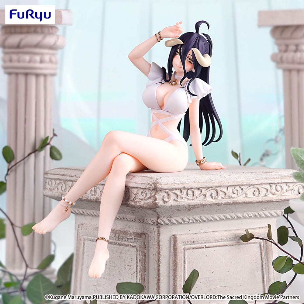 Figurine d’Albedo de 16 cm en maillot de bain, tirée de l’anime Overlord. Créée par Furyu, elle capture l’élégance et la beauté sensuelle du personnage dans un style décontracté et estival. Une pièce incontournable pour les collectionneurs.