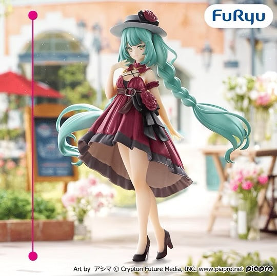 Figurine Hatsune Miku Odekake Dress RED Ver 
