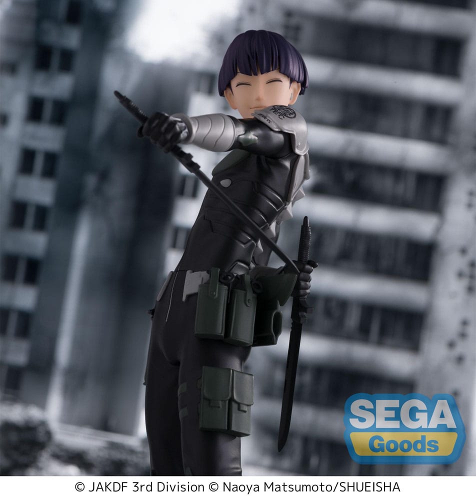 Admirez la figurine de Soshiro Oshina de Sega, mesurant 20 cm, issue de la gamme Luminasta. Dans sa tenue de combat détaillée, Soshiro est prêt à défendre l'humanité contre les Kaiju avec une expression concentrée et une posture héroïque. Un must-have pour les amateurs de Kaiju No. 8.