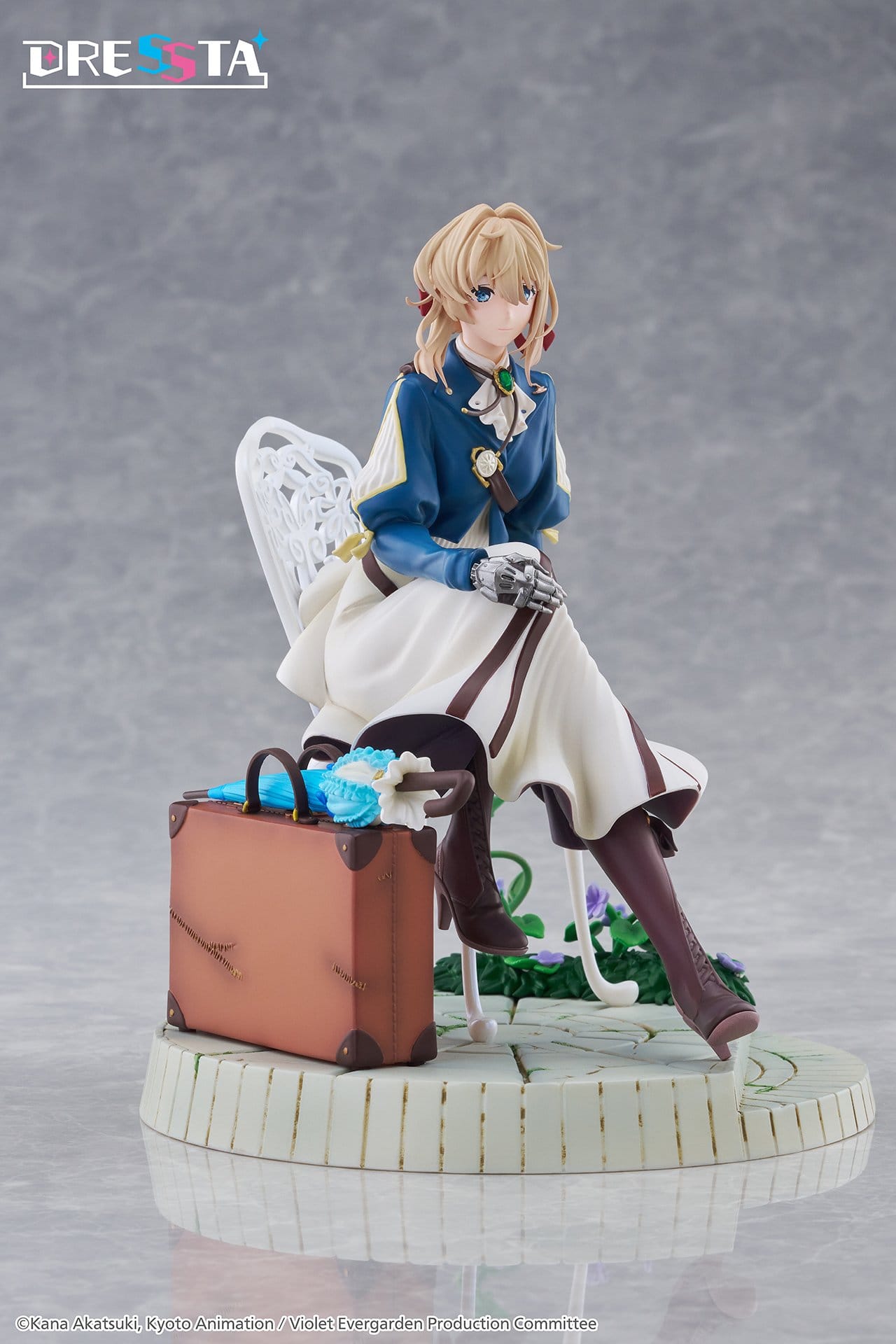 Figurine Violet Evergarden Assise Taito Officielle