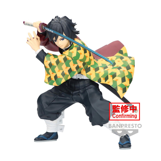 oici la figurine de Giyu Tomioka de Demon Slayer: Kimetsu no Yaiba, issue de la gamme Maximatic de Banpresto. Mesurant 17 cm, cette figurine représente Giyu dans toute sa splendeur, avec des détails soignés qui mettent en valeur son caractère sérieux et déterminé.