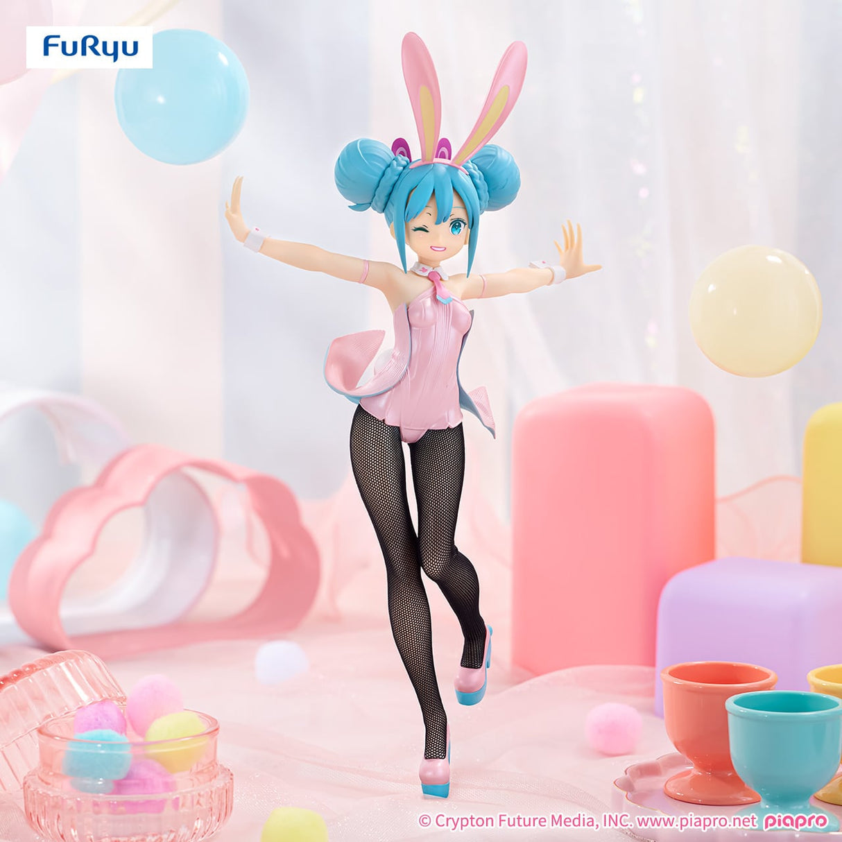 HATSUNE MIKU BICUTE BUNNIES FIGURE