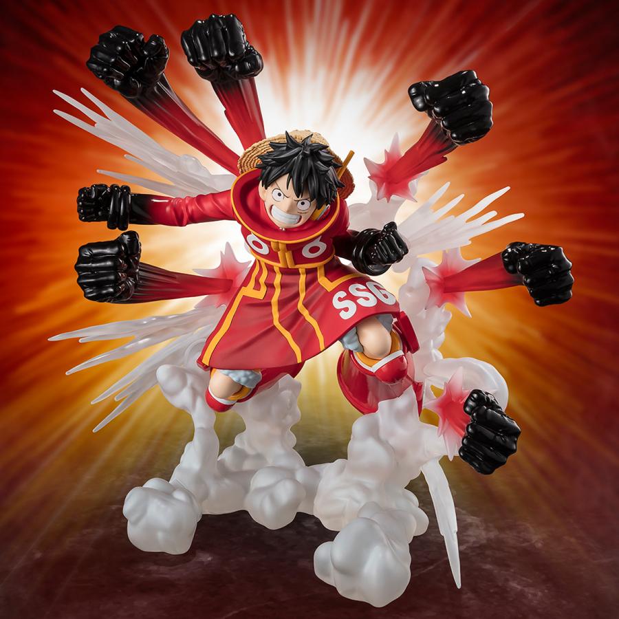 Figurine de Monkey D. Luffy en version Egghead, en pleine exécution de la technique "Gum-Gum Hawk Gun" (Hawk Gatling). Collection Figuarts Zero de Bandai, taille 18 cm. Un produit détaillé parfait pour les fans de One Piece.