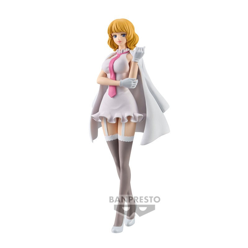 Admirez cette figurine de Stussy de One Piece, proposée par Banpresto. Avec une hauteur de 16 cm, Stussy est représentée dans une pose gracieuse et captivante, mettant en avant son allure séductrice et son caractère mystérieux. Les détails méticuleux de son costume et son expression réfléchie capturent l'essence de ce personnage fascinant.