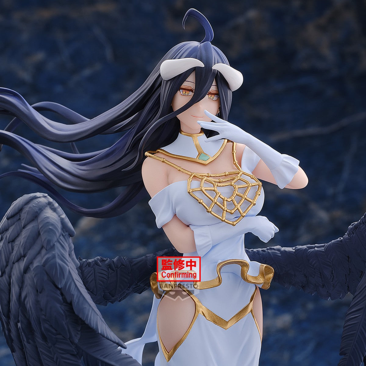 Découvrez cette magnifique figurine d’Albedo de Overlord, réalisée par Banpresto. Mesurant 20 cm, elle est présentée dans sa tenue emblématique de l’anime, mettant en valeur ses traits délicats et ses détails méticuleux. Albedo affiche une pose dynamique qui capture son charisme et sa détermination, rendant hommage à son rôle central dans l’histoire. Un ajout incontournable pour tout collectionneur et fan d'Overlord!