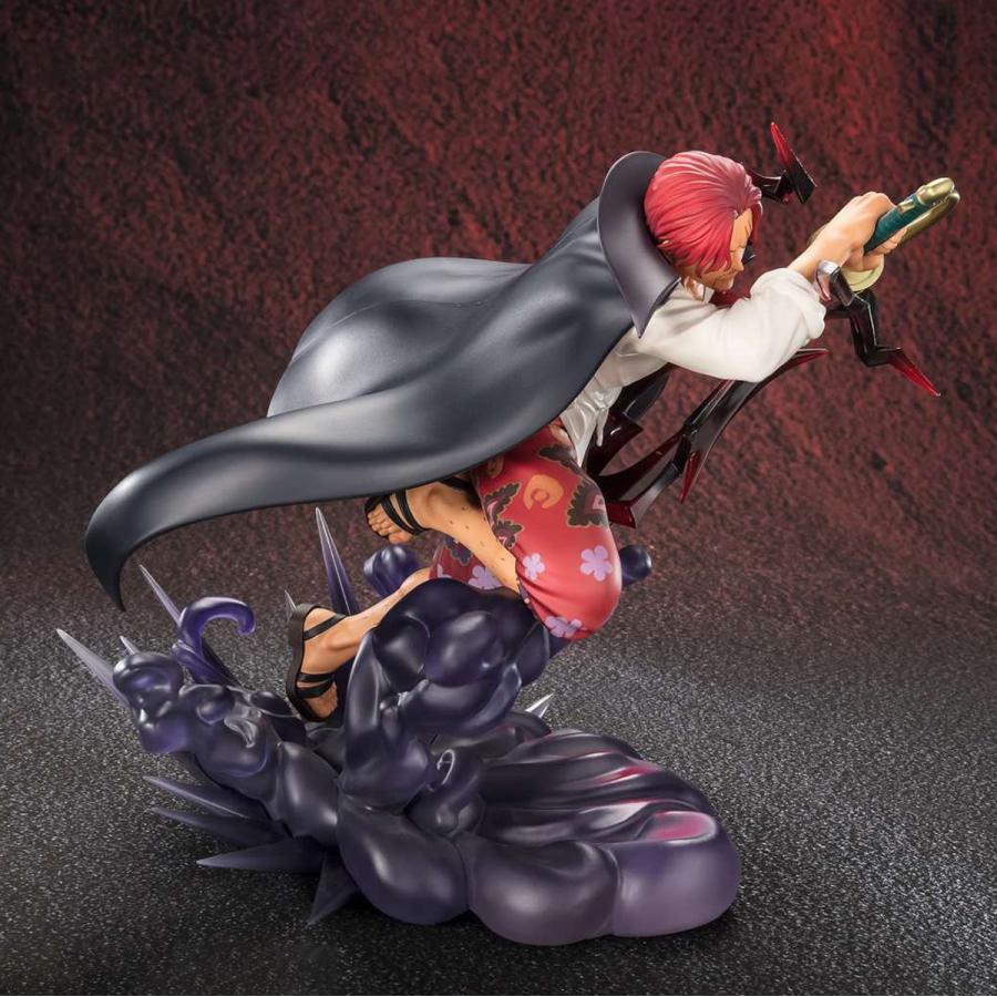 Shanks Figuarts Zero de Bandai dans une pose saisissante, capturant son charisme légendaire et son aura redoutable. La figurine de 20 cm révèle une finition impeccable, avec des détails expressifs et un mouvement fluide.