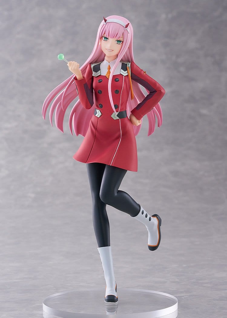 darling-in-the-franxx-zero-two-figurine-pvc-21cm