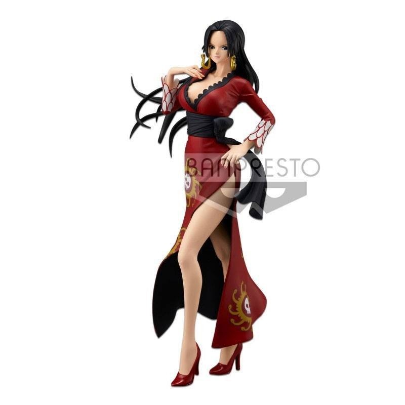 Figurine Boa Hancock Stampede Version B Glitter & Glamours issue de One Piece, représentant l’impératrice pirate dans une pose élégante et glamour.
