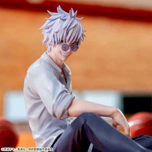 Figurine Satoru Gojo Yumemirize Hidden Inventory Premature Death, issue de Jujutsu Kaisen, représentant Gojo dans sa version jeune et détendue.