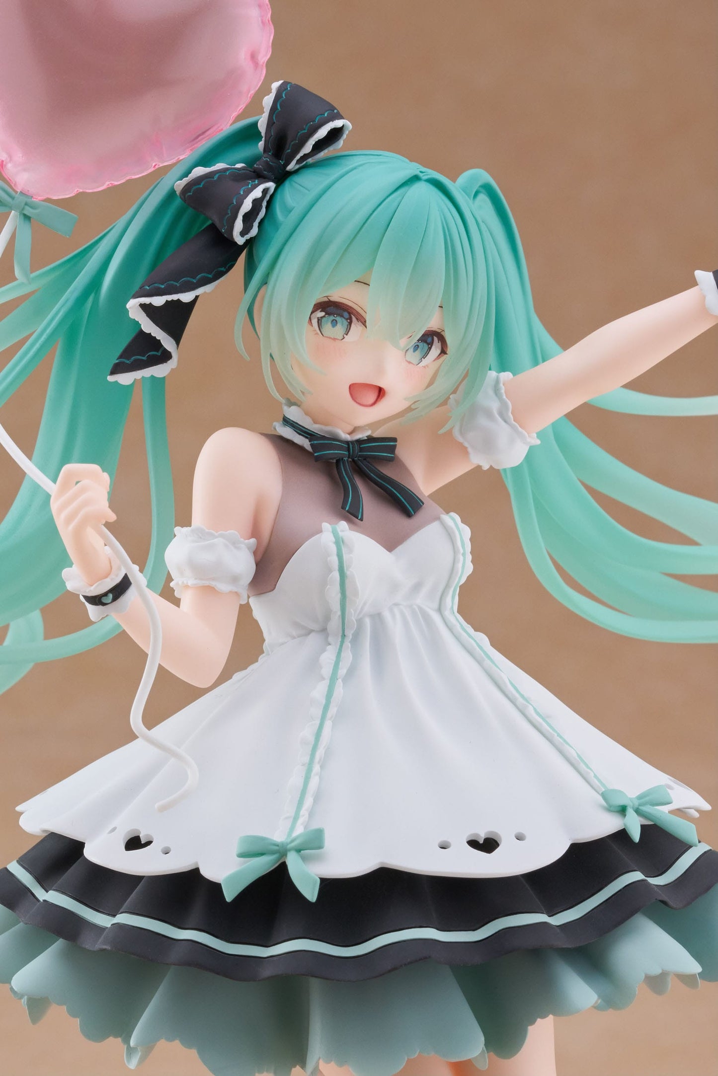 HATSUNE MIKU BIRTHDAY 2025 PARTY VER AMP+