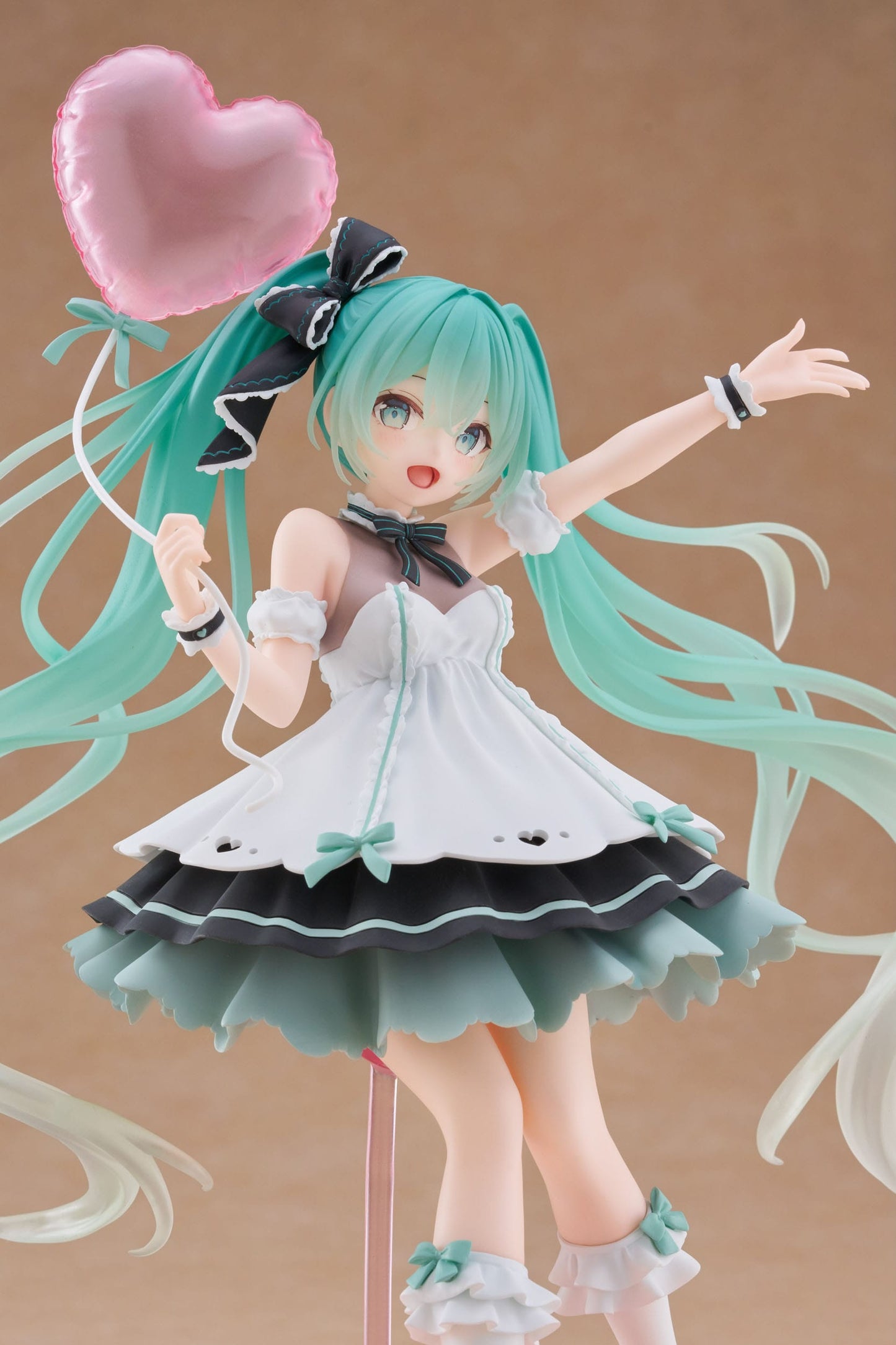 HATSUNE MIKU BIRTHDAY 2025 PARTY VER AMP+