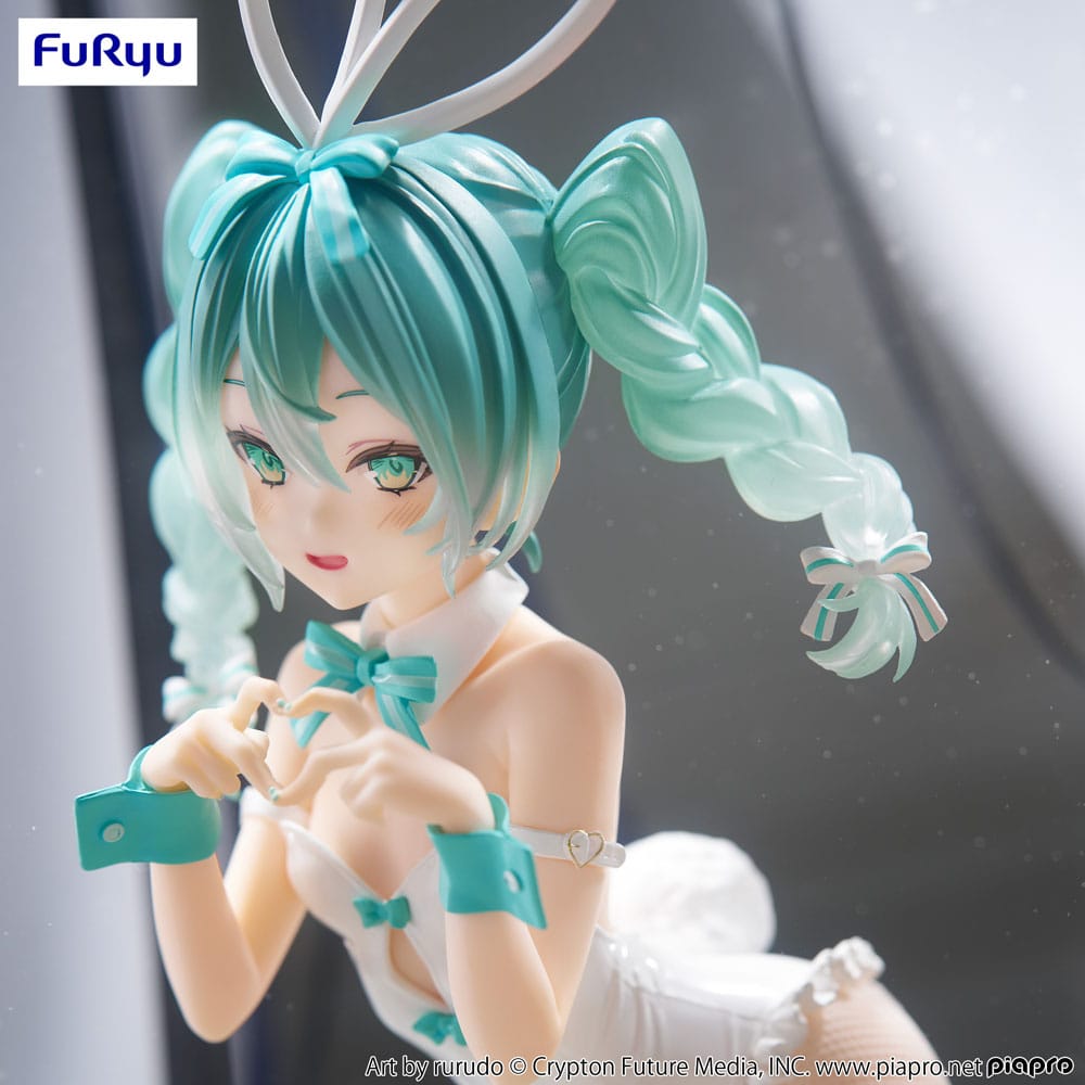HATSUNE MIKU BICUTE BUNNIES MIKU RURUDO 17CM BLANCHE