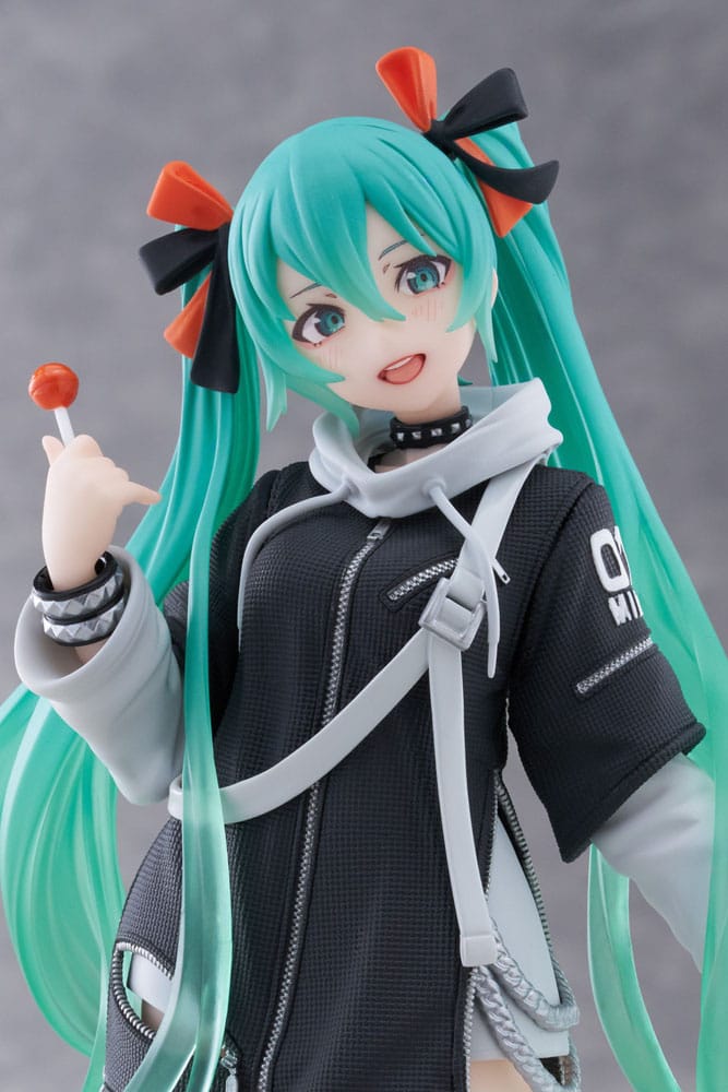HATSUNE MIKU FASHION PUNK WONDERLAND SERIES